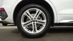 2022 (22) AUDI Q5 40 TDI Quattro S Line 5dr S Tronic 4510664