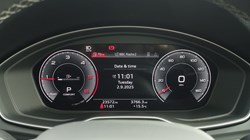 2022 (22) AUDI Q5 40 TDI Quattro S Line 5dr S Tronic 4510656