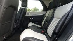 2025 (25) LAND ROVER DISCOVERY 3.0 D350 Dynamic SE 5dr Auto 4547816