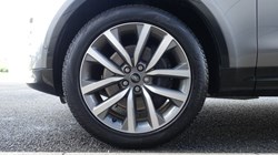 2025 (25) LAND ROVER DISCOVERY 3.0 D350 Dynamic SE 5dr Auto 4547841