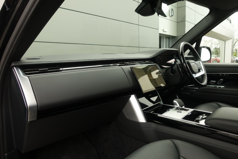 2025 (75) LAND ROVER RANGE ROVER 3.0 D350 Autobiography 4dr Auto 5226357