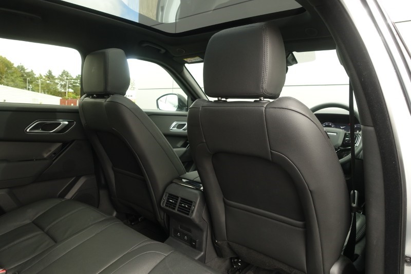 2025 (25) LAND ROVER RANGE ROVER VELAR 2.0 D200 MHEV Dynamic SE 5dr Auto 4566279