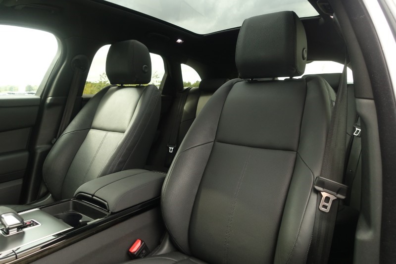 2025 (25) LAND ROVER RANGE ROVER VELAR 2.0 D200 MHEV Dynamic SE 5dr Auto 4566287