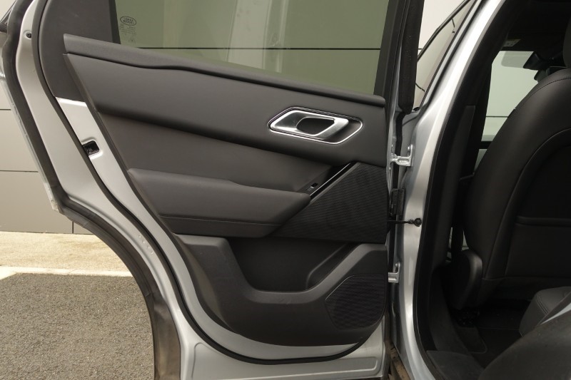 2025 (25) LAND ROVER RANGE ROVER VELAR 2.0 D200 MHEV Dynamic SE 5dr Auto 4566281