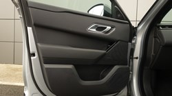 2025 (25) LAND ROVER RANGE ROVER VELAR 2.0 D200 MHEV Dynamic SE 5dr Auto 4566284