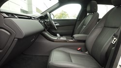 2025 (25) LAND ROVER RANGE ROVER VELAR 2.0 D200 MHEV Dynamic SE 5dr Auto 4566230