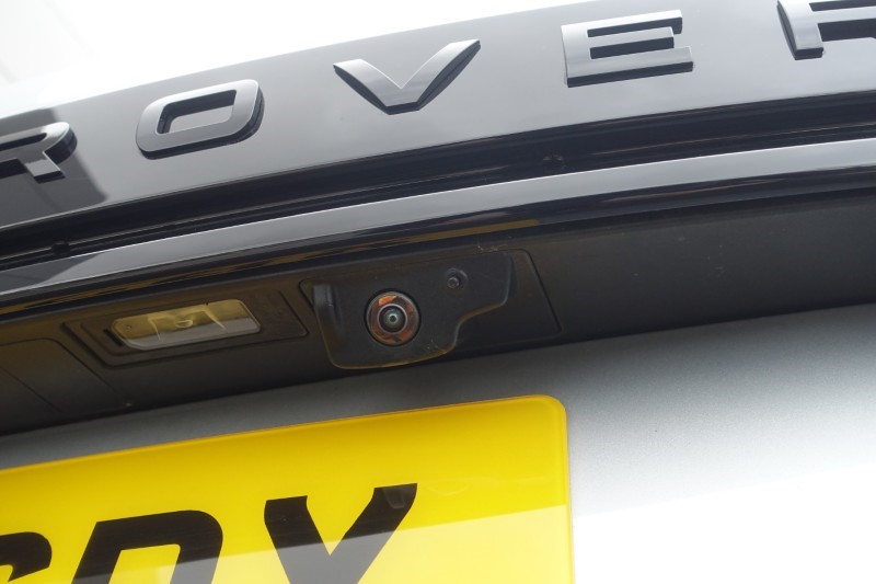 2025 (25) LAND ROVER RANGE ROVER VELAR 2.0 D200 MHEV Dynamic SE 5dr Auto 4566255