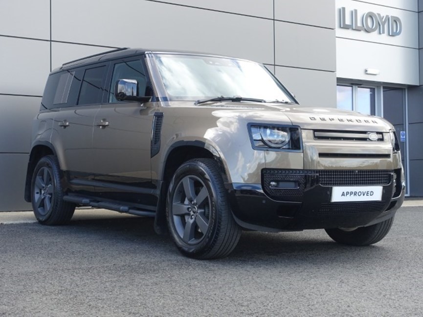 2025 (25) LAND ROVER DEFENDER 3.0 D350 X-Dynamic HSE 110 5dr Auto