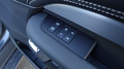 2025 (75) LAND ROVER DISCOVERY 3.0 D350 Dynamic HSE 5dr Auto 5100571