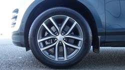 2025 (25) LAND ROVER RANGE ROVER EVOQUE 2.0 D200 Dynamic SE 5dr Auto 4582655