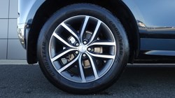 2025 (25) LAND ROVER RANGE ROVER EVOQUE 2.0 D200 Dynamic SE 5dr Auto 4582648