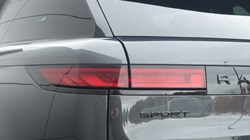 2024 (74) LAND ROVER RANGE ROVER SPORT 3.0 D300 Dynamic SE 5dr Auto 4648645