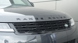 2024 (74) LAND ROVER RANGE ROVER SPORT 3.0 D300 Dynamic SE 5dr Auto 4648647