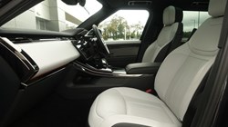 2024 (74) LAND ROVER RANGE ROVER SPORT 3.0 D300 Dynamic SE 5dr Auto 4648630