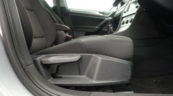 2016 (16) VOLKSWAGEN GOLF 1.6 TDI 110 Match Edition 5dr 4659833