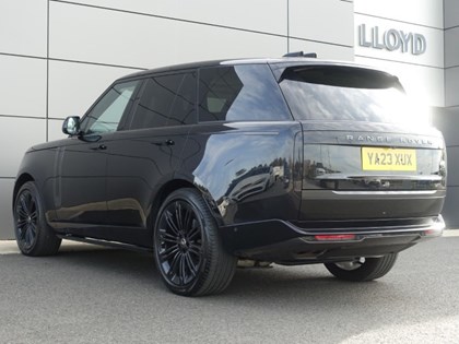 2023 (23) LAND ROVER RANGE ROVER 3.0 D350 First Edition 4dr Auto