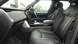 2025 (25) LAND ROVER RANGE ROVER 3.0 D350 Autobiography 4dr Auto 4617085