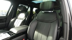 2025 (25) LAND ROVER RANGE ROVER 3.0 D350 Autobiography 4dr Auto 4617196