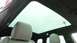 2022 (22) LAND ROVER RANGE ROVER EVOQUE 2.0 D200 Autobiography 5dr Auto 4647879
