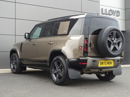 2022 (72) LAND ROVER DEFENDER 3.0 D250 X-Dynamic SE 110 5dr Auto