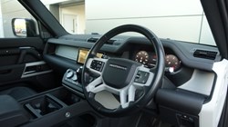 2024 (24) LAND ROVER DEFENDER 3.0 D250 XS Edition 110 5dr Auto 4661146