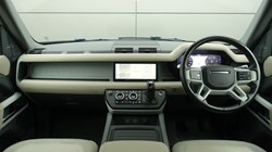 2020 (70) LAND ROVER DEFENDER 2.0 D240 First Edition 110 5dr Auto 4677571