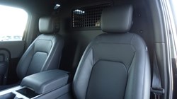 2024 (24) LAND ROVER COMMERCIAL DEFENDER 3.0 D350 Hard Top X-Dynamic HSE Auto 4661000