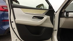 2024 (24) MAZDA CX-60 2.5 PHEV Takumi 5dr Auto 4676109