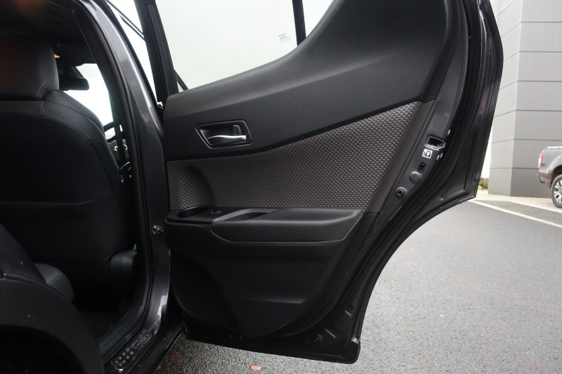 2021 (21) TOYOTA C-HR 1.8 Hybrid Excel 5dr CVT 4765749