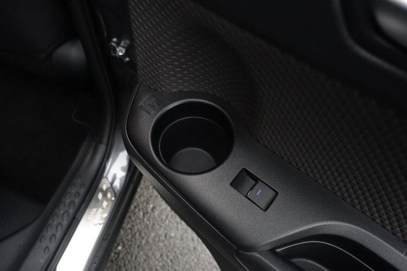 2021 (21) TOYOTA C-HR 1.8 Hybrid Excel 5dr CVT 4765750