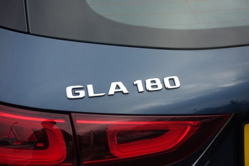 2021 (71) MERCEDES-BENZ GLA 180 Sport Executive 5dr Auto 4756502