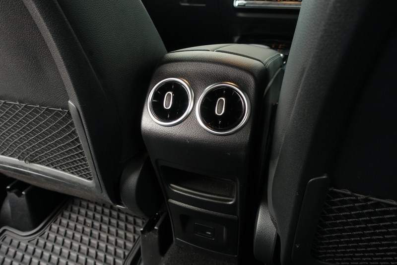 2021 (71) MERCEDES-BENZ GLA 180 Sport Executive 5dr Auto 4756500