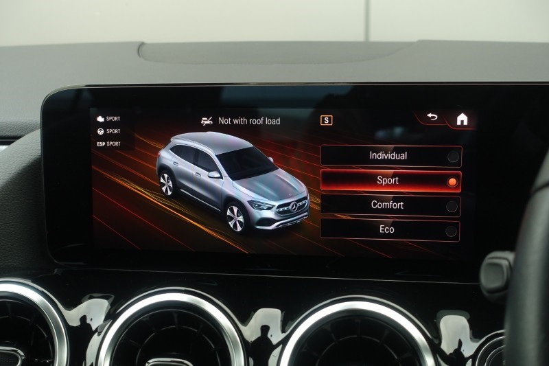 2021 (71) MERCEDES-BENZ GLA 180 Sport Executive 5dr Auto 4756516