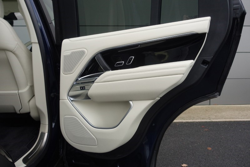 2022 (72) LAND ROVER RANGE ROVER 3.0 P440e Autobiography 4dr Auto 4773937