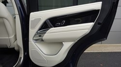 2022 (72) LAND ROVER RANGE ROVER 3.0 P440e Autobiography 4dr Auto 4773937