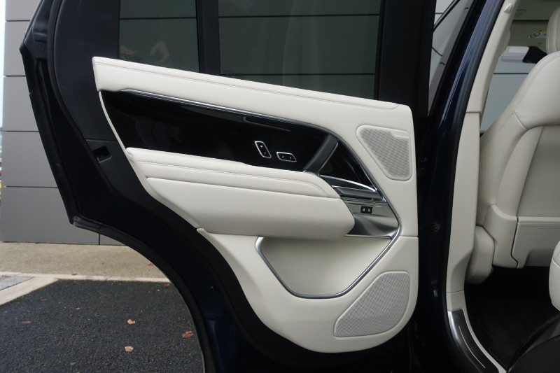 2022 (72) LAND ROVER RANGE ROVER 3.0 P440e Autobiography 4dr Auto 4773944