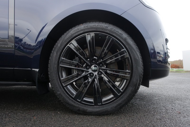 2022 (72) LAND ROVER RANGE ROVER 3.0 P440e Autobiography 4dr Auto 4773898