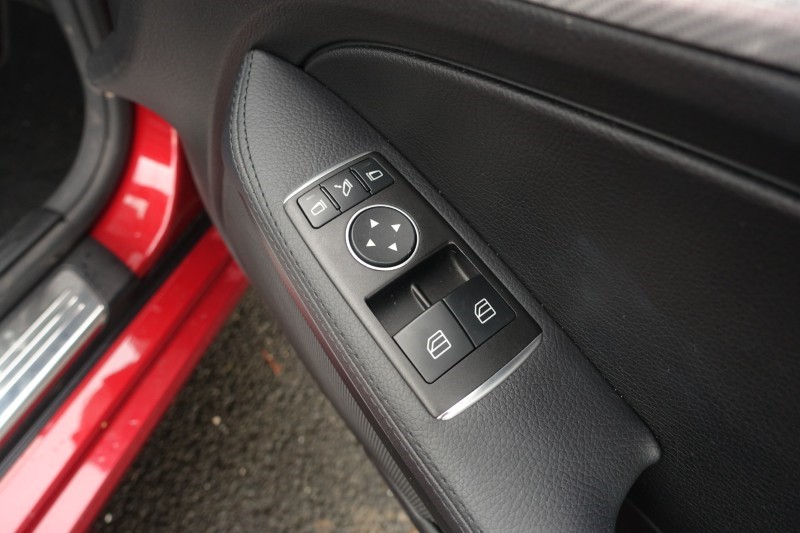 2017 (17) MERCEDES-BENZ SLC 200 AMG Line 2dr 9G-Tronic 4756257