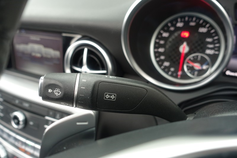 2017 (17) MERCEDES-BENZ SLC 200 AMG Line 2dr 9G-Tronic 4756245