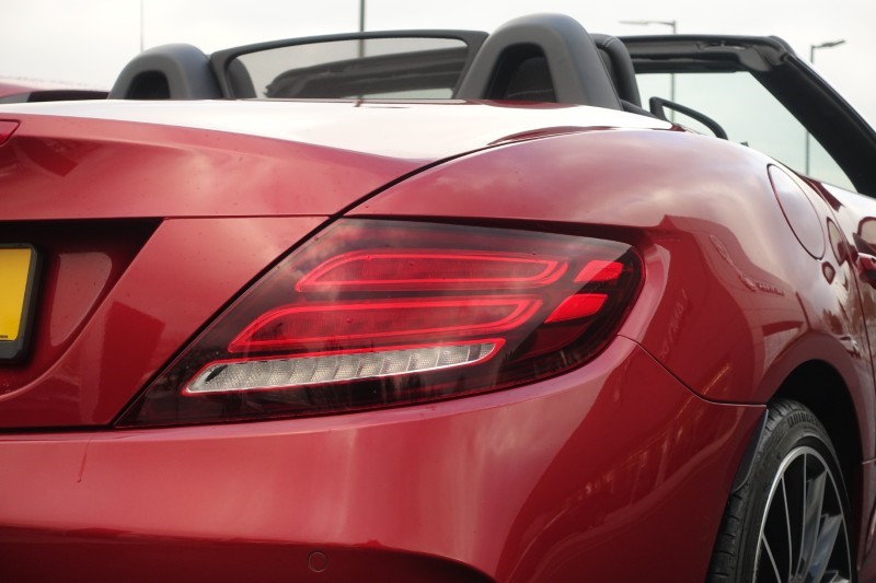 2017 (17) MERCEDES-BENZ SLC 200 AMG Line 2dr 9G-Tronic 4756237