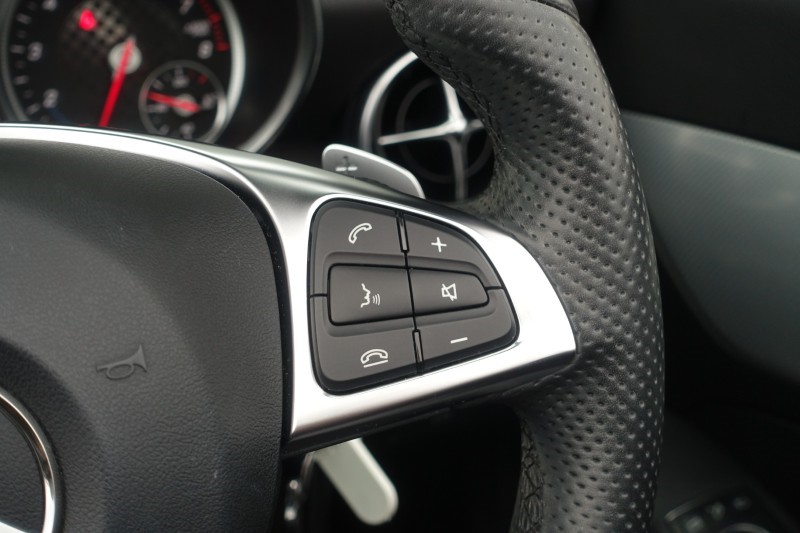 2017 (17) MERCEDES-BENZ SLC 200 AMG Line 2dr 9G-Tronic 4756244