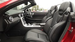 2017 (17) MERCEDES-BENZ SLC 200 AMG Line 2dr 9G-Tronic 4756212