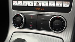 2017 (17) MERCEDES-BENZ SLC 200 AMG Line 2dr 9G-Tronic 4756252