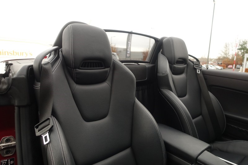 2017 (17) MERCEDES-BENZ SLC 200 AMG Line 2dr 9G-Tronic 4756258