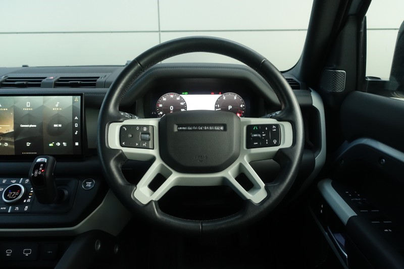 2024 (24) LAND ROVER DEFENDER 3.0 D250 X-Dynamic HSE 110 5dr Auto 4759503