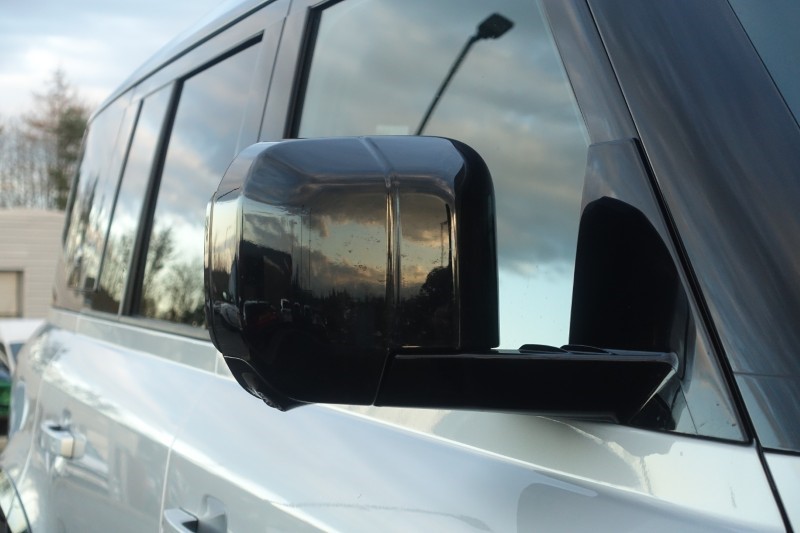 2024 (24) LAND ROVER DEFENDER 3.0 D250 X-Dynamic HSE 110 5dr Auto 4759511