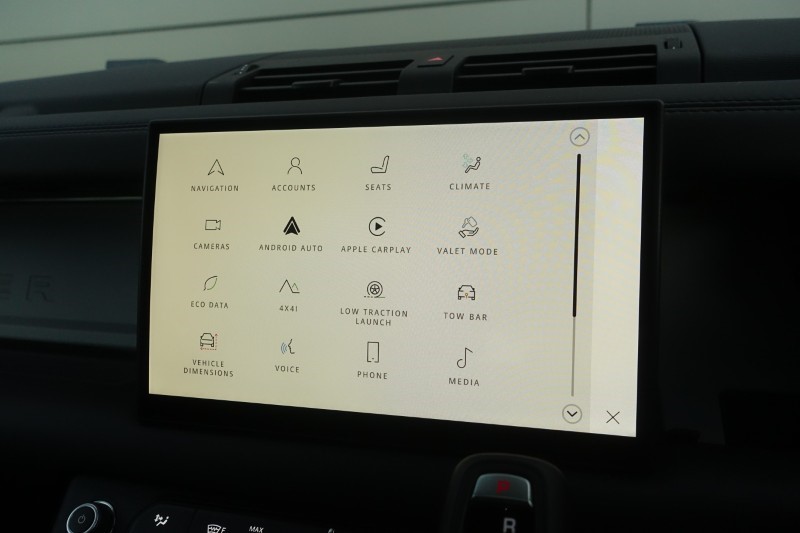 2024 (24) LAND ROVER DEFENDER 3.0 D250 X-Dynamic HSE 110 5dr Auto 4759531