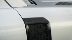 2024 (24) LAND ROVER DEFENDER 3.0 D250 X-Dynamic HSE 110 5dr Auto 4759508