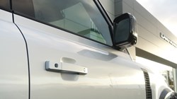 2024 (24) LAND ROVER DEFENDER 3.0 D250 X-Dynamic HSE 110 5dr Auto 4759512