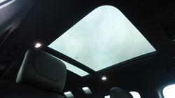 2024 (24) LAND ROVER DEFENDER 3.0 D250 X-Dynamic HSE 110 5dr Auto 4759539